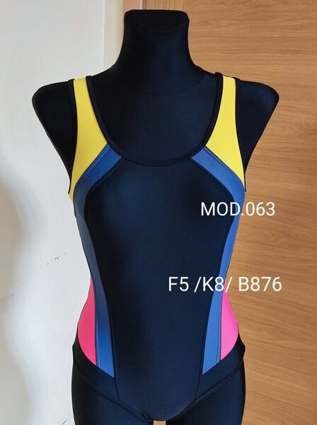 Kopējais meiteņu sporta peldkostīms Zalewski F5/K8/B876 izm.158