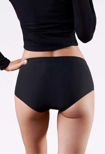 Elpošas paaugstinātās bezvīļu biksītes AIR MAXI, Julimex Lingerie, melnas